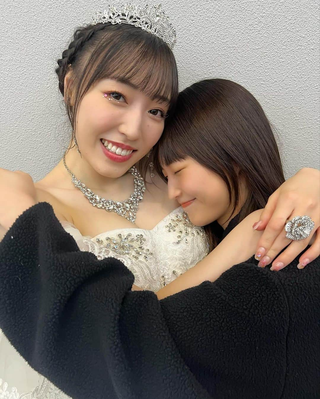 道重さゆみさんのインスタグラム写真 - (道重さゆみInstagram)「生田と💚 @erina_ikuta.official   3枚目からは #ミチシゲカメラ の ふくちゃんと鞘師☺️ @mizuki_fukumura.official  @riho_sayashi_insta   可愛いね🩷💚❤️💚」12月1日 20時45分 - sayumimichishige0713