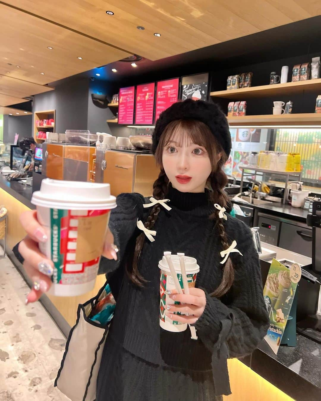 中山恵美生さんのインスタグラム写真 - (中山恵美生Instagram)「名古屋思い出♡♡  お越しくださった皆様 本当にありがとうございました🎀✨」12月1日 20時56分 - emiu0624