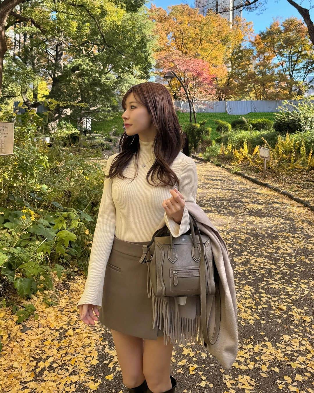 工藤はるかさんのインスタグラム写真 - (工藤はるかInstagram)「12月、🍁🍂✨」12月1日 20時53分 - har_326