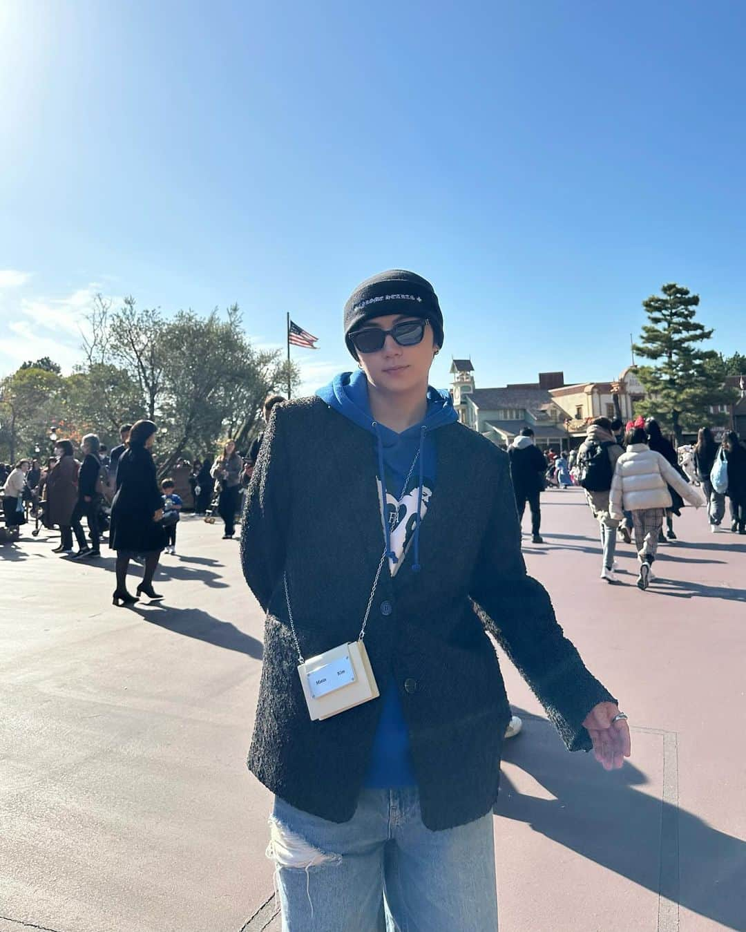 岡田蓮さんのインスタグラム写真 - (岡田蓮Instagram)「💙🖤  久しぶりにDisney行ってきた！ 楽しかった〜🤭」12月1日 22時48分 - ren.479