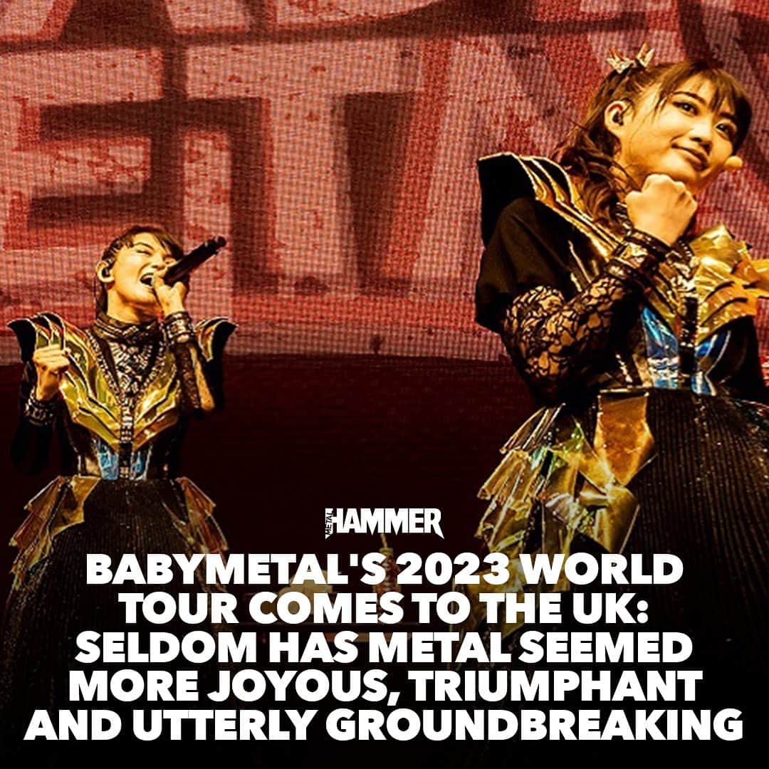 METAL HAMMERのインスタグラム：「We caught @babymetal_official on their UK tour 🦊   Read the review via the link in bio.」