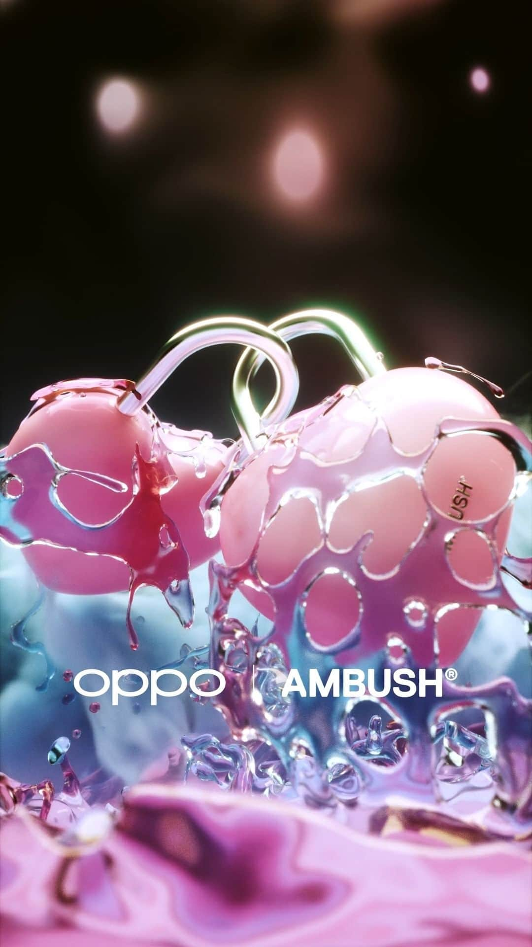 OPPOのインスタグラム：「OPPO與AMBUSH® 正式攜手合作🤝 當旗艦科技碰上潮流時尚， 會激盪出什麼砰然心動的瞬間？ 潮流時髦的畫面也令人太期待！  #OPPOxAMBUSH #HappyFlippedYear」