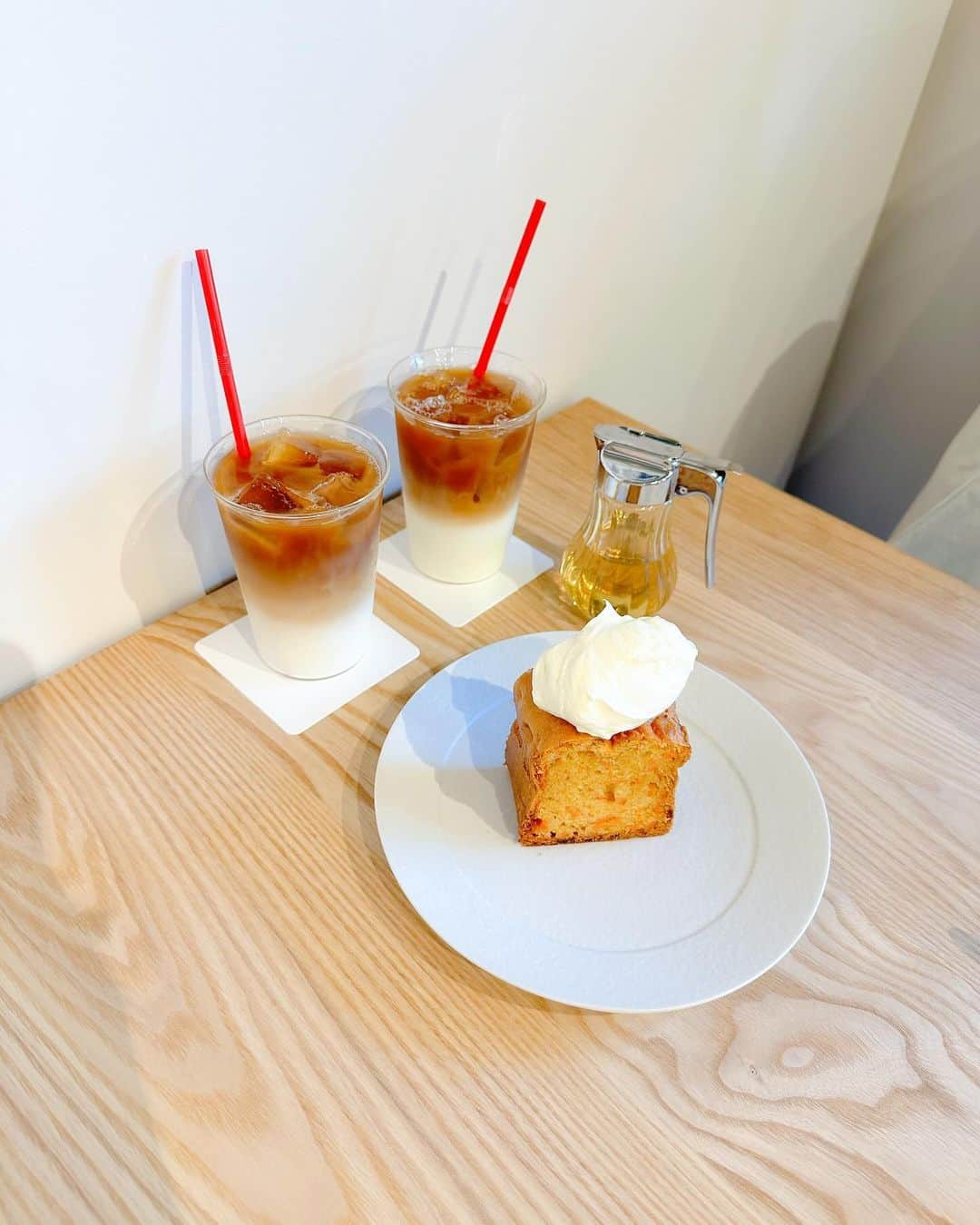 谷口夢奈さんのインスタグラム写真 - (谷口夢奈Instagram)「🥕 ⁡ ⁡ 最近良く飲むカフェオレタイム☕ ⁡ ⁡ ⁡ #aldo #アルド #練馬カフェ #cafe #カフェ #cafestagram #カフェ巡り #カフェオレ #キャロットケーキ #카페 #먹스타그램 #맛스타그램」12月2日 18時00分 - yuna_tani