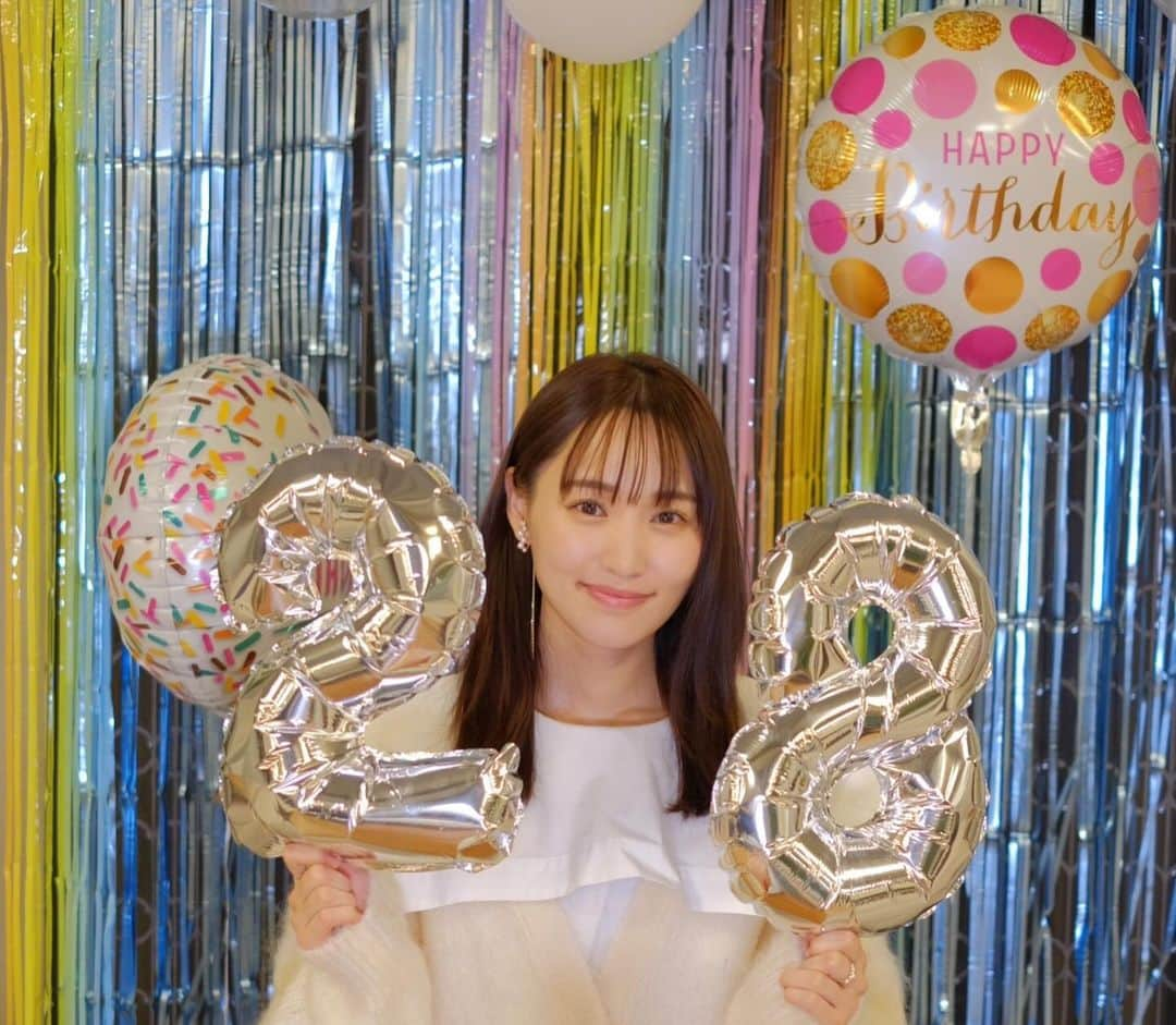 菅井友香さんのインスタグラム写真 - (菅井友香Instagram)「Birthday Instagram Live🎂 見てくださったみなさま ありがとうございました✨  久しぶりに交流できて楽しかったです！  これからもよろしくお願いします🐴  #yuukastagram」12月1日 23時51分 - yuuka_sugai_official