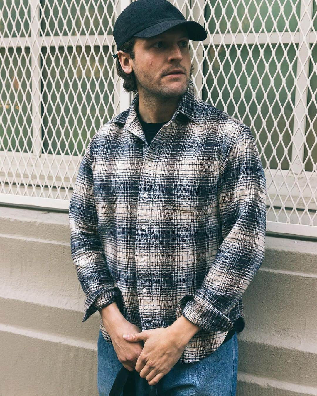 ギットマンブラザーズのインスタグラム：「The Herringbone Cabin Flannel - a heavyweight favorite from our online exclusive capsule.  7oz 100% cotton twill woven in Japan」