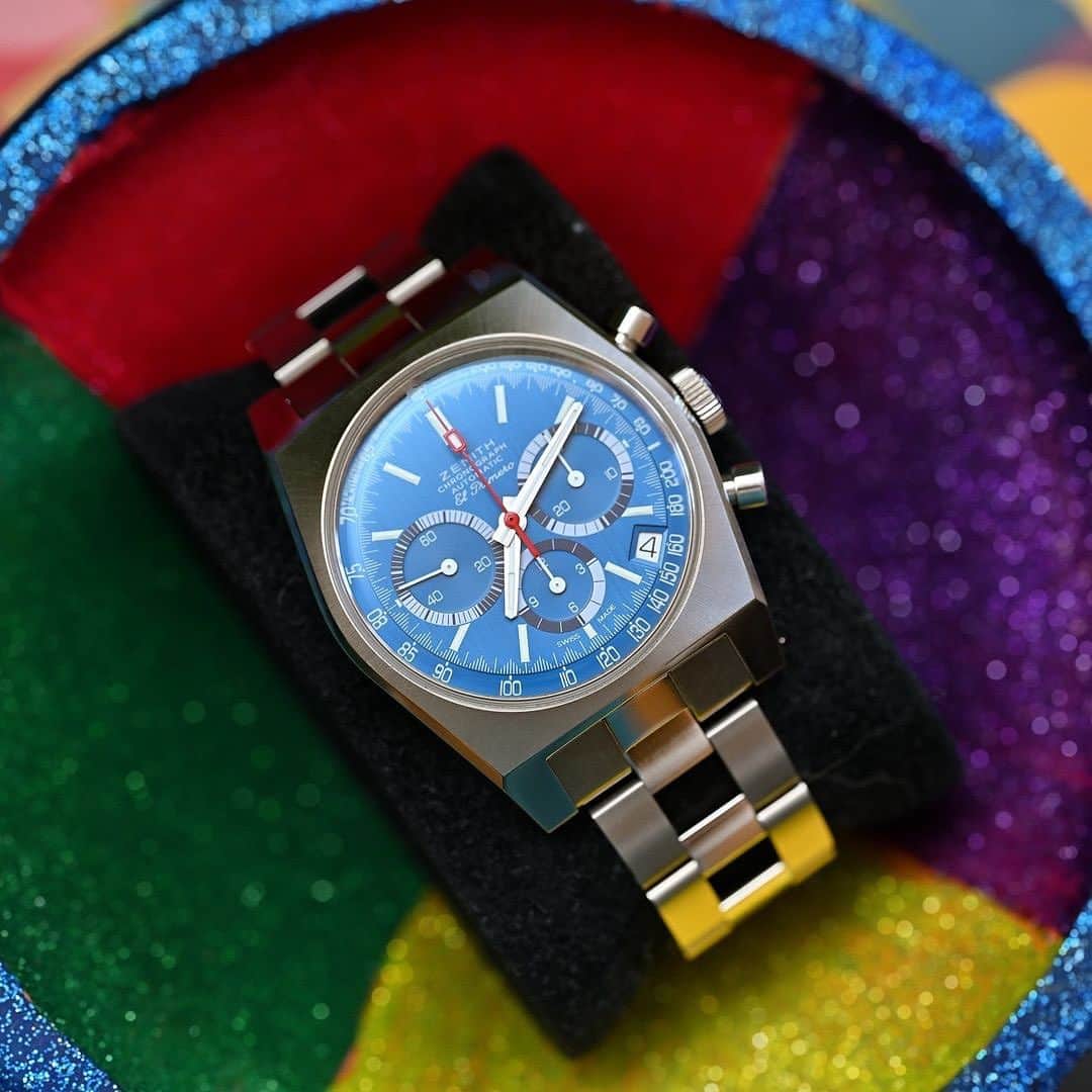 ゼニスさんのインスタグラム写真 - (ゼニスInstagram)「#ElPrimeroDay: Every first of the month, we ask you to share a photo of a watch with an #ElPrimero movement, and we repost the ones we love most.」12月2日 0時15分 - zenithwatches