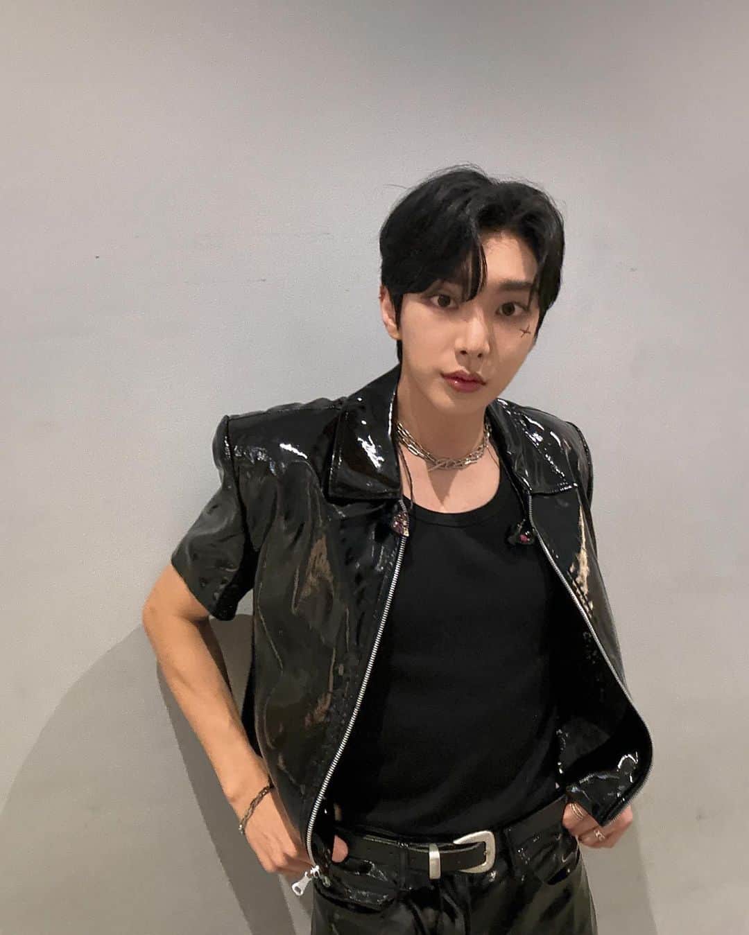 유희도のインスタグラム：「Good Boy Gone Bad🃏」
