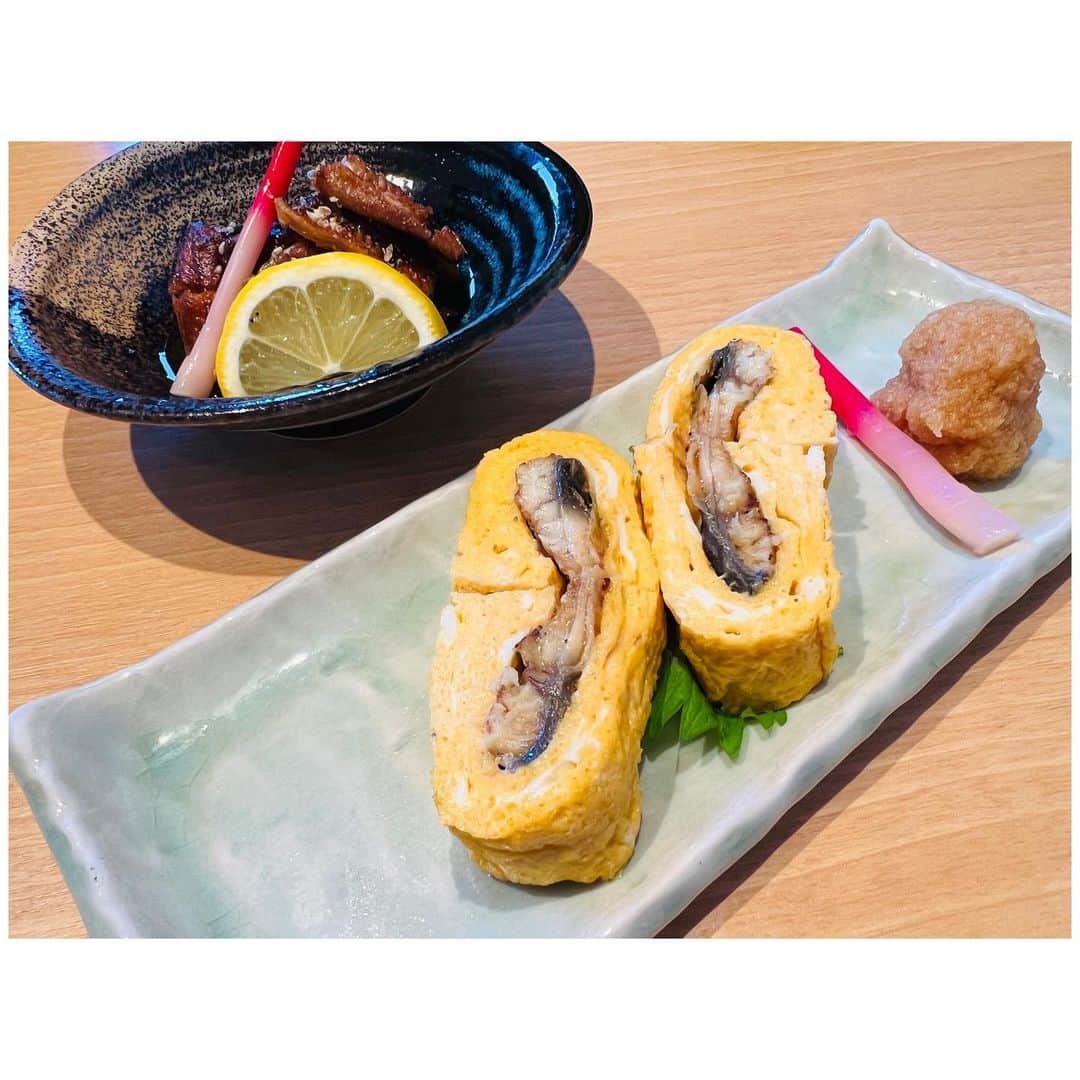 有明ゆなのインスタグラム：「うなぎってなんでこんなに 美味しいんだろう🫤🔥 ずるいよね！！！」