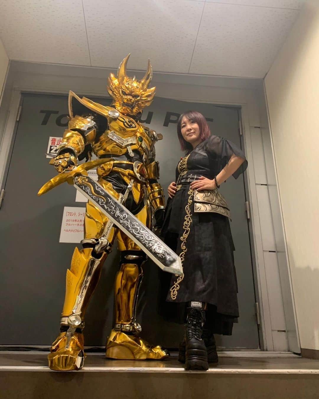 奥井雅美のインスタグラム：「追伸お写真第二弾☺︎ たくさん撮って頂きました‼️  再びおやすみなさい笑」