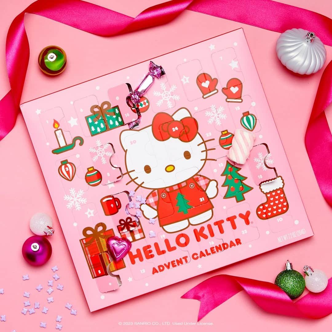 Hello Kittyのインスタグラム：「Hello Holidays 🎀 Looking for the cutest way to count down to Christmas? Find the Hello Kitty Advent Calendar online at @williamssonoma. Link in bio!」