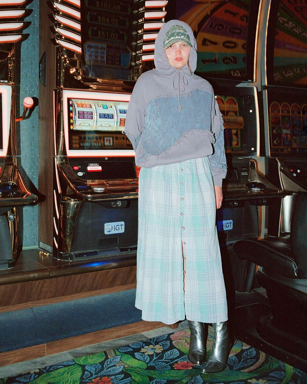 Acne Studiosさんのインスタグラム写真 - (Acne StudiosInstagram)「In and around Las Vegas. From Death Valley to casinos, Norwegian artist Maria @Pasenau photographs herself wearing Acne Studios and her own pieces for a second instalment of the Acne Image Makers series, to celebrate the launch of our new Las Vegas store.    Acne Studios Las Vegas is now open. Come by to discover the new collection!   #AcnePeople   Photographer: Maria @Pasenau Photographer assistant: @HakonSiri」12月2日 3時01分 - acnestudios