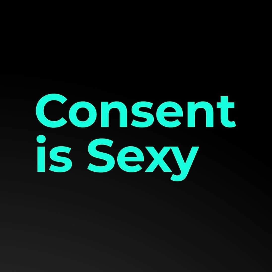 サラ・ラブのインスタグラム：「Before every Adult Time shoot, the cast and crew engage in a thorough "Consent Talk”. These discussions empower performers to communicate their shooting preferences, ensuring their comfort and safety throughout the day 😇⁠ ⁠ As Adult Time Ambassador @laurenfillsup aptly describes, the ability to express personal boundaries fosters open communication channels in ANY relationship or encounter⁠ 🥰⁠ ⁠ Check out our Performer Center for more information 👀」