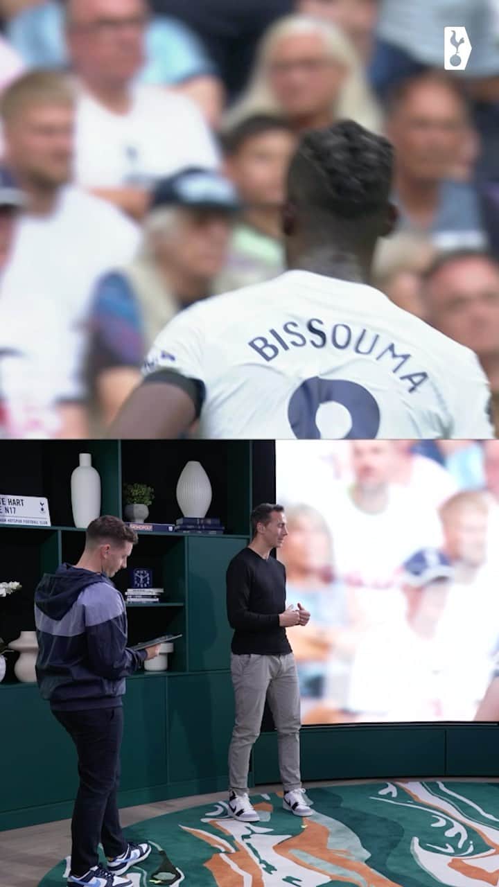 トッテナム・ホットスパーFCのインスタグラム：「🎙️ “His tactical awareness, energy levels, the way he drives the team forward — it’s fantastic to have him back.”  @benhainess and Stephen Kelly analyse @yves_bissouma’s impact ahead of our clash at the Etihad ⚽️   Inside Spurs is out now! 📺」