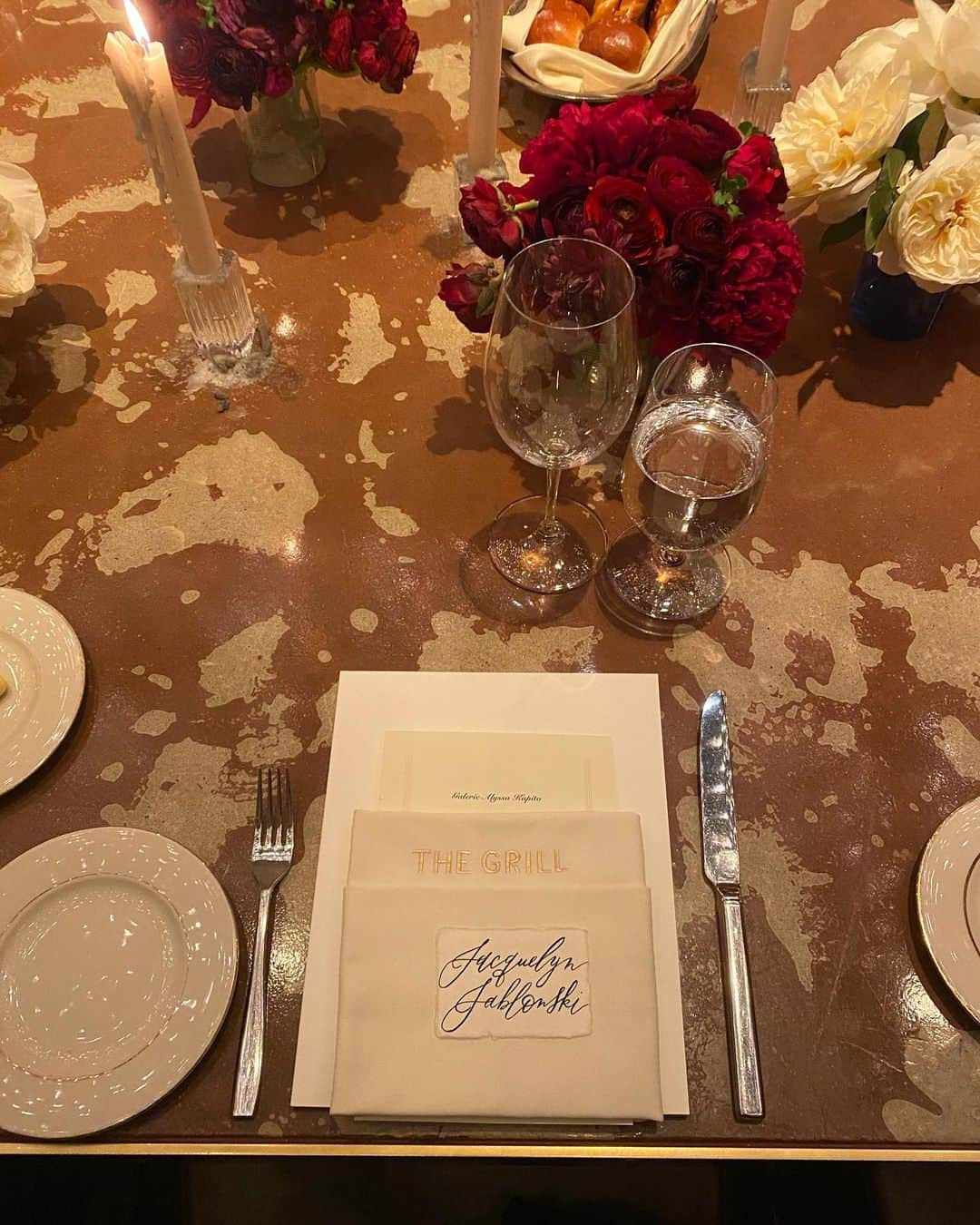 ジャクリーン・ヤブロンスキーさんのインスタグラム写真 - (ジャクリーン・ヤブロンスキーInstagram)「Last night at The Grill, congrats  @alyssakapitointeriors ❤️」12月2日 4時27分 - jacquelynjablonski