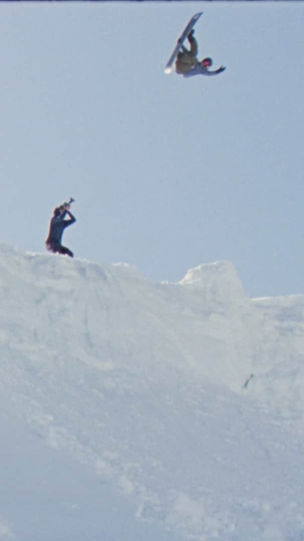 モンスターエナジーのインスタグラム：「‘GET BUCK’ feat. @SebbeDeBuck is now LIVE on @BeyondMedals YouTube 🎬  Shot on a 16mm from locations across the globe, this snowboard short film is a true masterpiece.  #MonsterEnergy #Snow #Snowboard #GetBuck #SebbeDebuck」