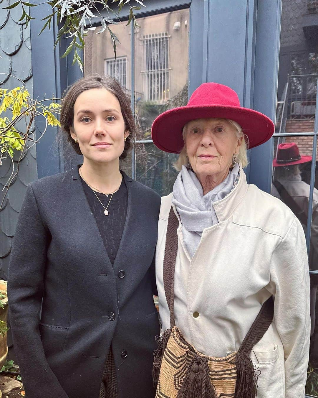 メーガン・ブーンさんのインスタグラム写真 - (メーガン・ブーンInstagram)「It was incredibly lovely to have time with Jane Alexander today. She has been my most encouraging  mentor, and a woman who played a major role in my early life as an actress, as well as an ongoing companion in environmental conservation work. I’m really grateful to her.」12月2日 5時28分 - msmeganboone