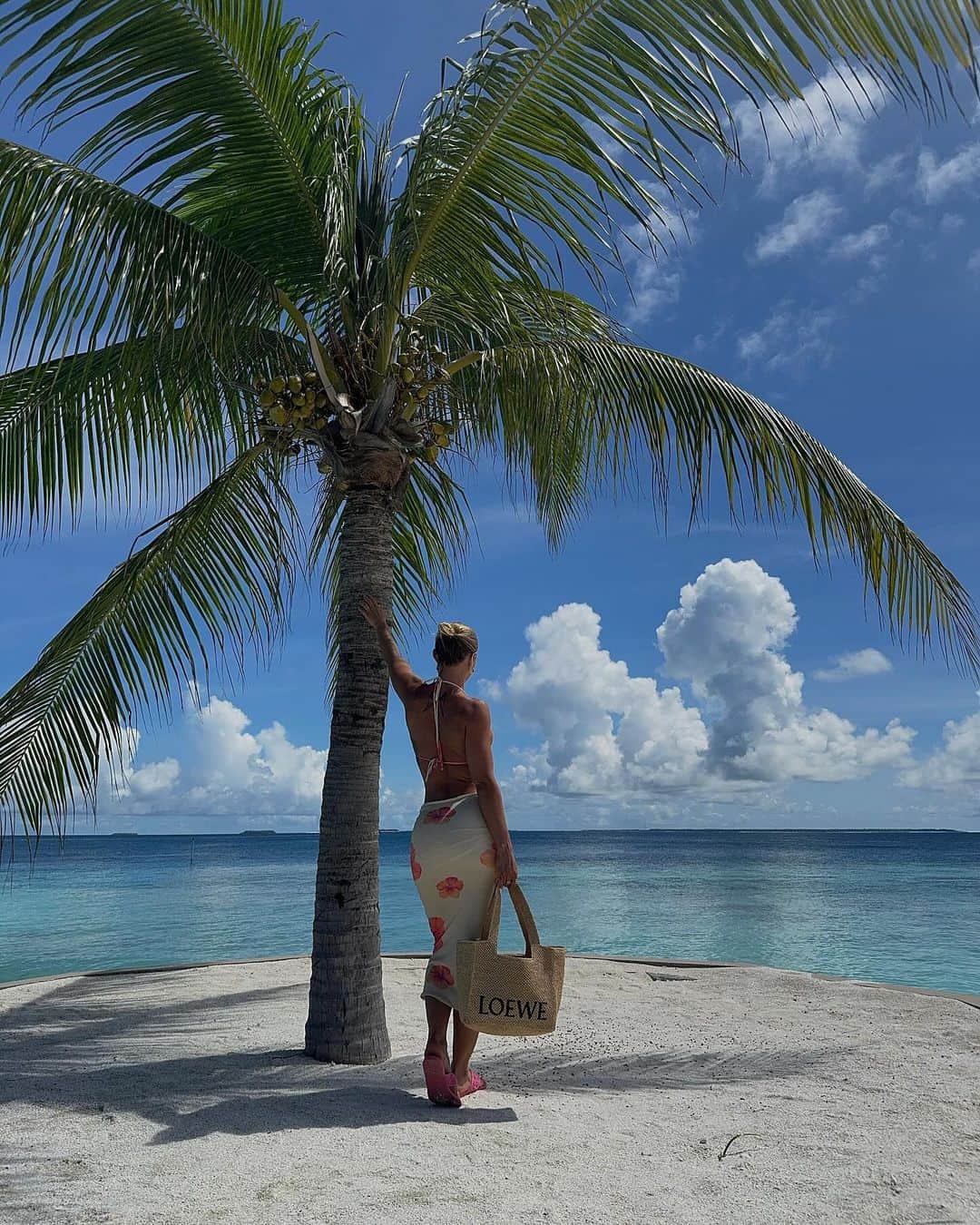 Tammyのインスタグラム：「🌺」