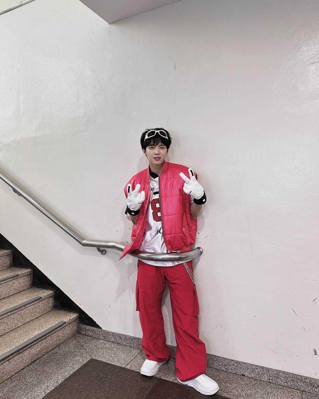 ウヒョン さんのインスタグラム写真 - (ウヒョン Instagram)「#babybaby #musicbank #infinite #woohyun」12月2日 6時05分 - nwh91