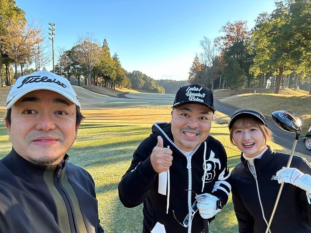 原田曜平のインスタグラム：「本日はゴルフ日和なり⛳️」