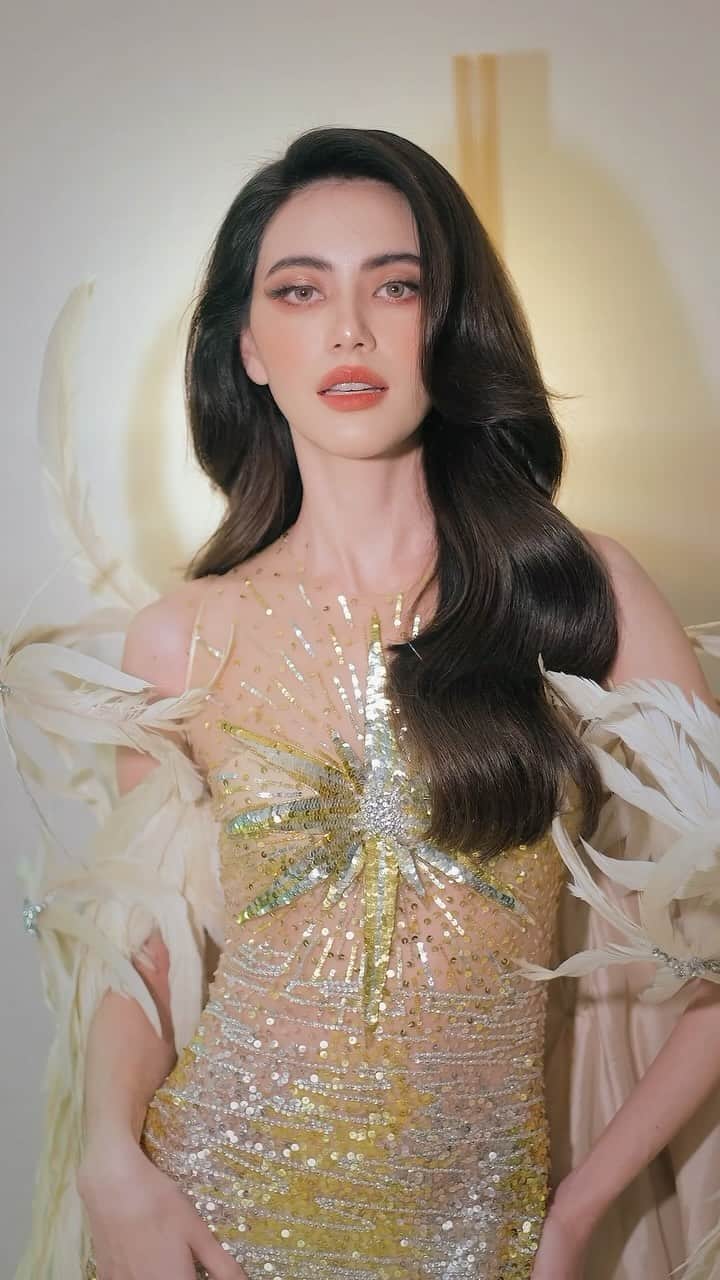 マイ・ダーウィカーのインスタグラム：「⭐️」