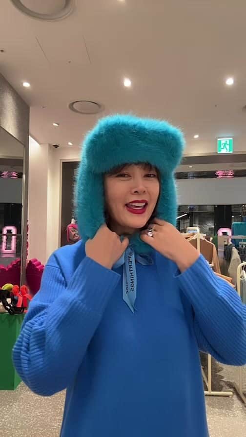 イ・スンヨンのインスタグラム：「슈띵팝업🧑‍🎄🧑‍🎄💕💕💕💕」