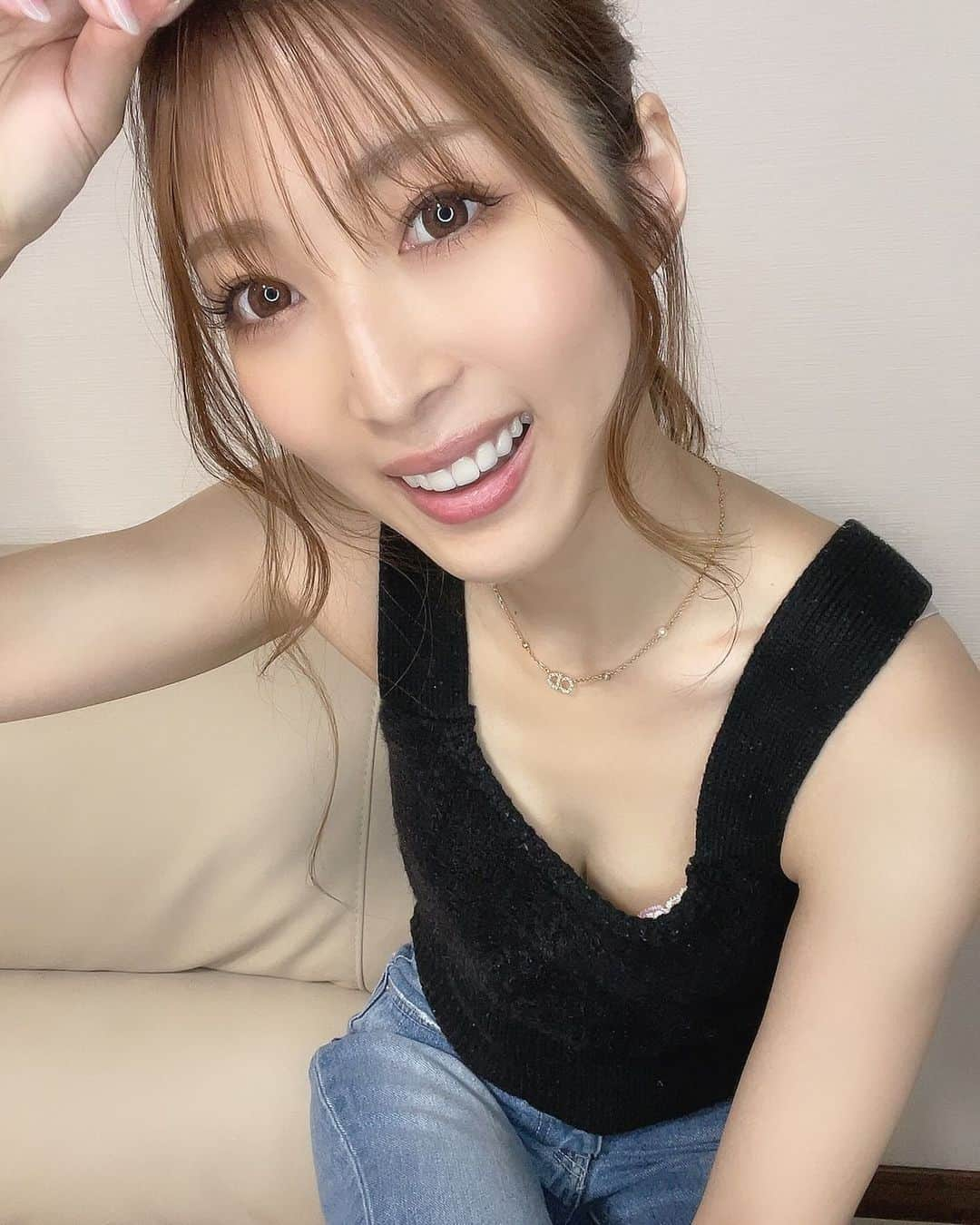 宇野栞菜（阿部栞菜）のインスタグラム：「おはよ🥰💓」