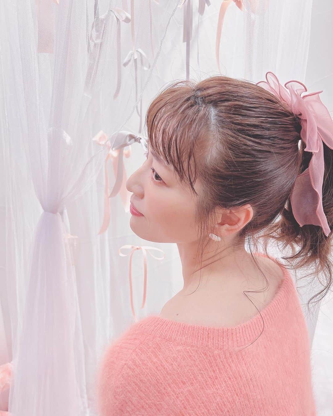 市川まさみさんのインスタグラム写真 - (市川まさみInstagram)「❤︎❤︎  🎀PINK code🎀  ラフォーレ原宿  PRIVATE PARTY に行って来たよ💓  ドレスコードが "PINK" だったので 珍しくPINK多めコーデです♪  普段なかなか着ない服だったから ソワソワしちゃったよね🫣笑  お店や来場者もみんなPINKだらけで 色んなファッションが見れて楽かったぁ✨  #ラフォーレ原宿 #プライベートパーティー #pink #codenate」12月2日 10時45分 - ichii710
