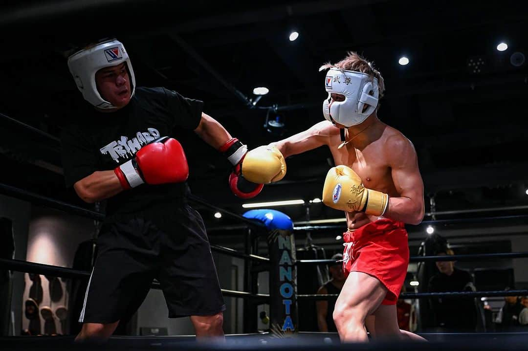 武尊さんのインスタグラム写真 - (武尊Instagram)「Sparring🥊🇹🇭🔥 @tryhardgym」12月2日 17時15分 - k1takeru