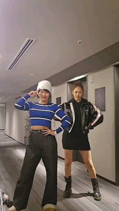 エナ のインスタグラム：「쉬는날 기분좋은 언니 둘👯‍♂️ . . #까망갱 #dancer #nagoya #hotel #fyp #waanabe #릴스」