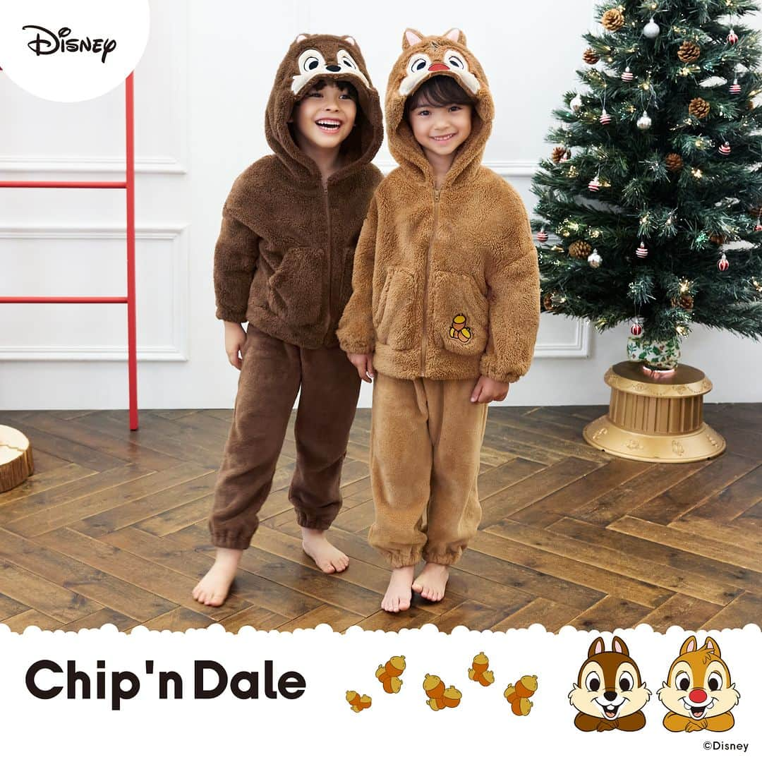 GU Hong Kongさんのインスタグラム写真 - (GU Hong KongInstagram)「【「Chip’n Dale」特別企劃下週五隆重登場 (12/08)！】讓小孩們化身成為迪士尼人氣角色「Chip’n Dale」，彷如棉花糖般柔軟的童裝居家服可愛登場！令人愛不釋手的輕盈蓬鬆感，一起度過舒適自在的居家時光。12月8日（星期五）到GU網絡旗艦店及指定分店*入手啦✨ ！ * 此特別企劃旺角店及希慎廣場店不設發售。 - 📲 🔗  即上網絡旗艦店搶先查看商品設計及詳情！ - #GUHK #GUHongKong #YourFreedom #GUStyle #ChipnDale #Disney」12月2日 13時00分 - gu.hongkong