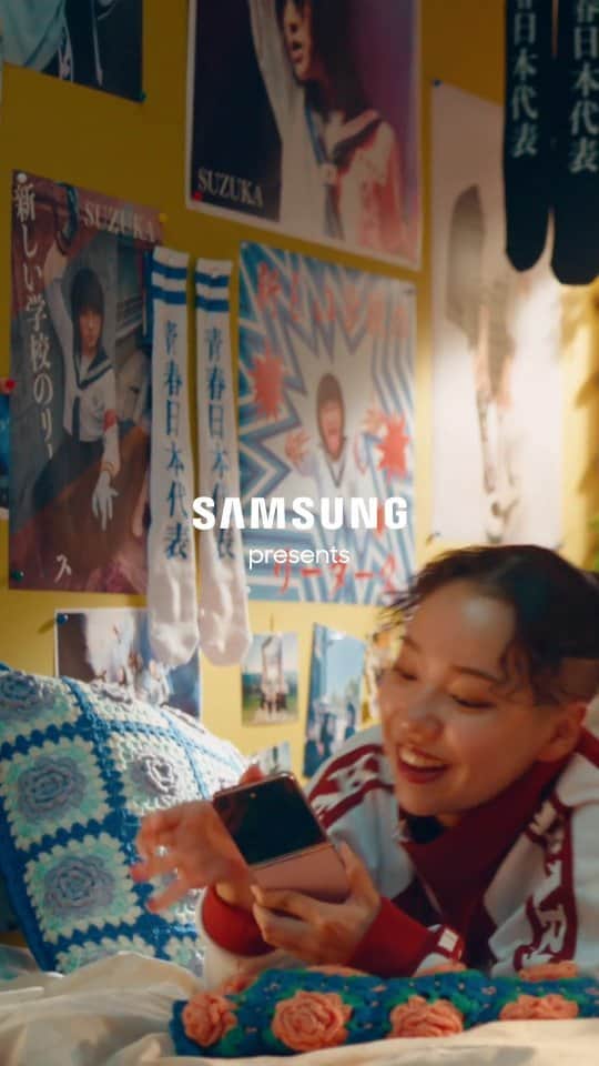 RINのインスタグラム：「Let's 推し活 🫂　#GalaxyZFlip5 @samsungjpn」