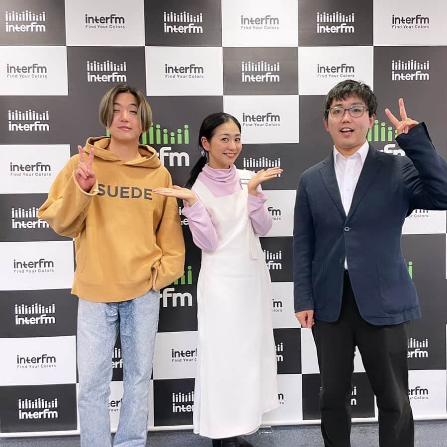 関根麻里のインスタグラム：「今週と来週のゲストには、今年のTIMMにも出演を果たした注目のバンド、BREIMENからサトウカツシロさんとえきだゆうたさんが登場！ バンド結成の秘話や自身のルーツについて語ります！ お楽しみに！  『DIG THE J-MUSIC 』 supported by TOKYO INTERNATIONAL MUSIC MARKET  interfm 土曜21:00-21:30 ※radikoでもお聴きいただけます  12/2(土)、12/9(土) ゲスト:BREIMEN  @breimen_jp  @mirisonfa   tops、jumper dress @daimatsusanparie」