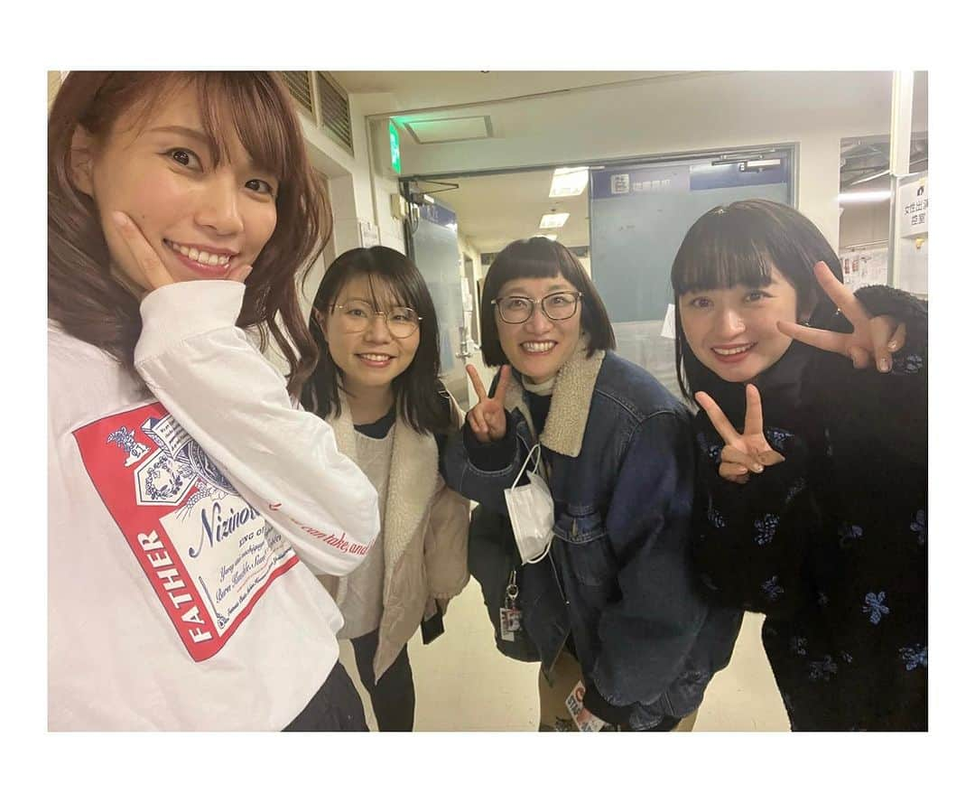 紺野ぶるまさんのインスタグラム写真 - (紺野ぶるまInstagram)「芸人をやっていたらそりゃ、吉本はどんなときも眩しい存在なのですが、この方達に会うと、もうです！」12月2日 14時46分 - buruma_konno