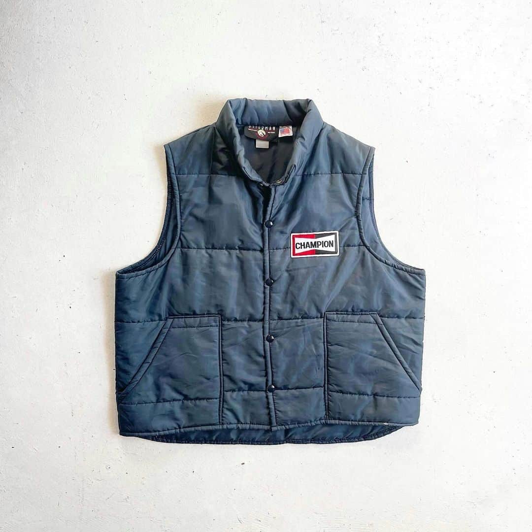 DROP...vintage select shopのインスタグラム：「1980s Champion Spark Plugs Racing Down Vest MADE IN USA 【L】」