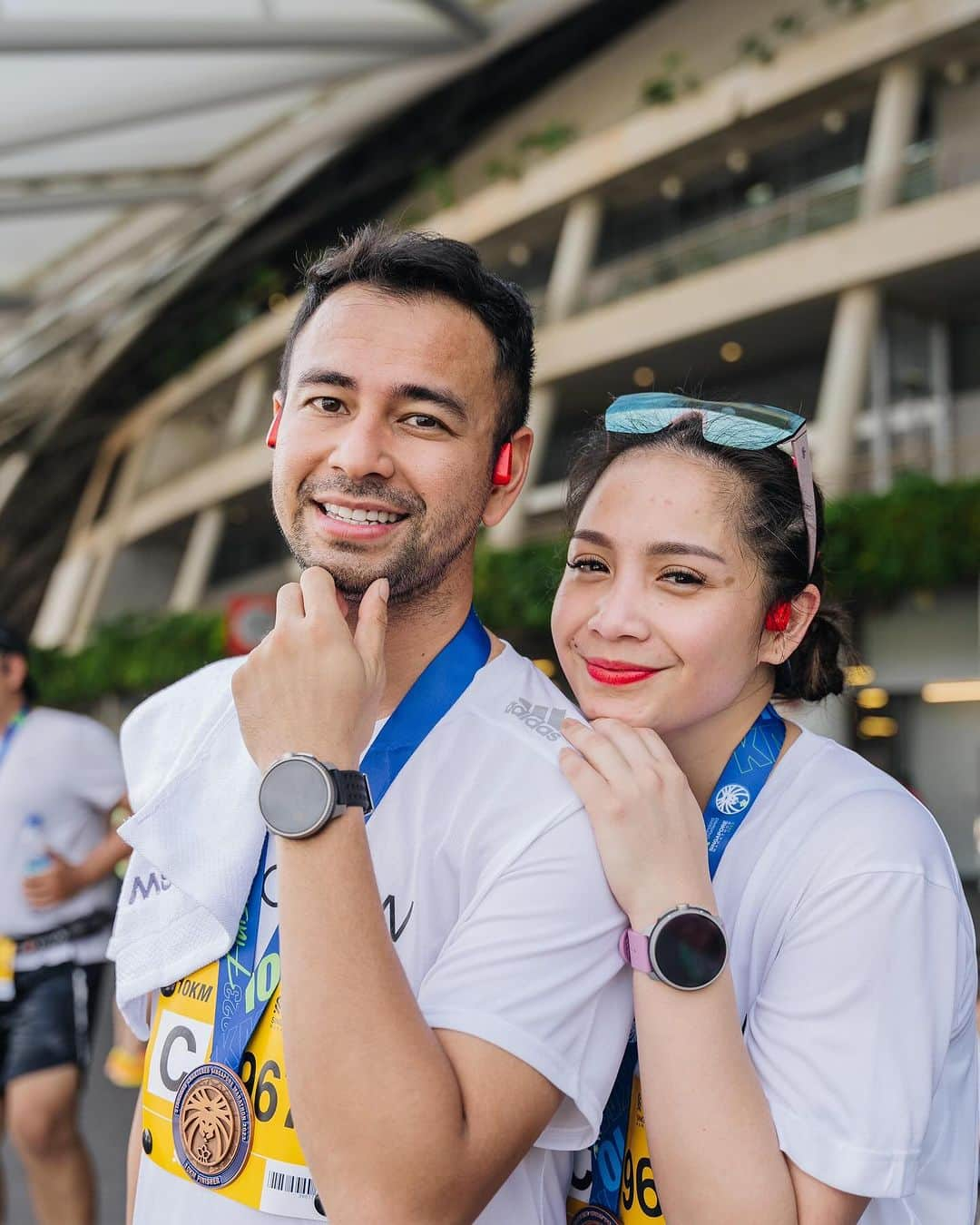 Raffi Ahmadさんのインスタグラム写真 - (Raffi AhmadInstagram)「Yang Seru Couple RANS Run kemana lagiii ????? Ada saraan gak ????   Thank you @suuntoindonesia buat running gear nya 🔥🔥  #SuuntoRace #SuuntoWing #AdventureStartsHere #SuuntoIndonesia」12月2日 15時13分 - raffinagita1717