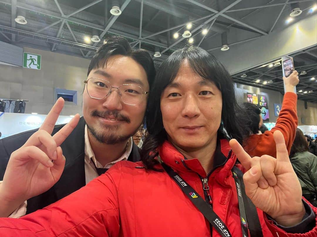 H.J.Freaksのインスタグラム：「관객의 입장에서 본 AGF 2023 소감:  내년에는 HJ부스 만들어야 할듯📷📸ㅇㅅㅇ #조매력」