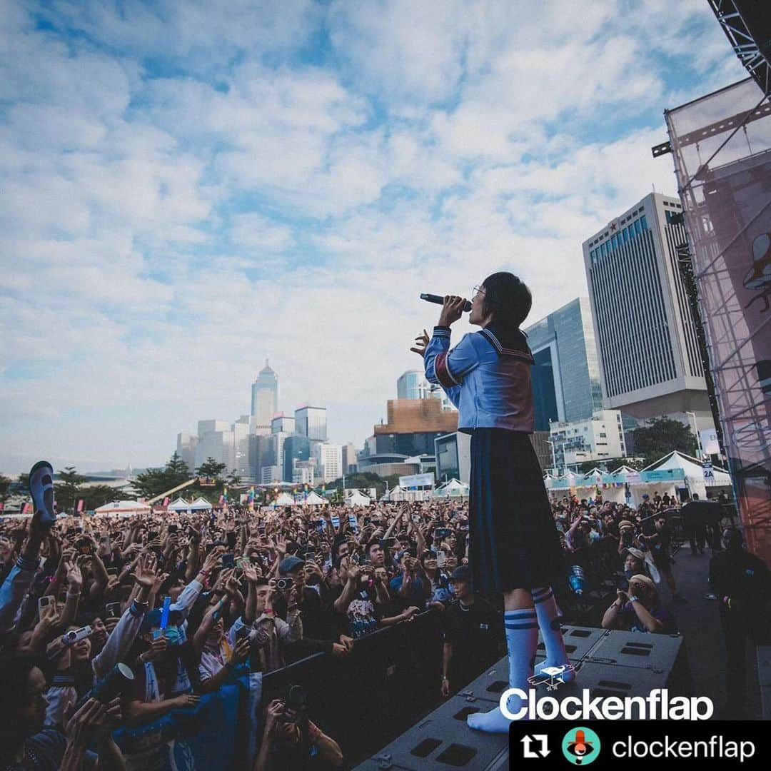 SUZUKAさんのインスタグラム写真 - (SUZUKAInstagram)「THANK YOU 香港🇭🇰YEAHHHH👅💦  #Repost @clockenflap with @use.repost ・・・ Atarashii Gakko! @clockenflap 2023 DEC 2 (Saturday) #ClockenflapDec2023 #clockenflap2023 #clockenflap  📸 @somerleyha」12月3日 1時40分 - suzuka_leaders