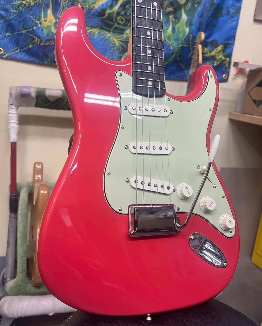 Fender Guitarのインスタグラム：「There's nothing more timeless than a classic Red Strat. 🎸 Here is a '60s Aged Fiesta Red Strat built by @andyhicks_fender in the @fendercustomshop. #Straturday」