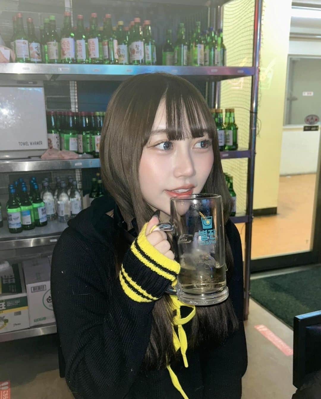 ゆらさんのインスタグラム写真 - (ゆらInstagram)「最近....ᝰ🗒🪄🍻 . . . .  #ootd  #데일리 #팔로우 #오오티디 #카페 #패션 #일본 #좋아요환영 #인친황영 #居酒屋 #高円寺  #新大久保 #芝公園 #每日穿搭 #攝影日記 #穿搭日常」12月2日 17時30分 - lalalim_00