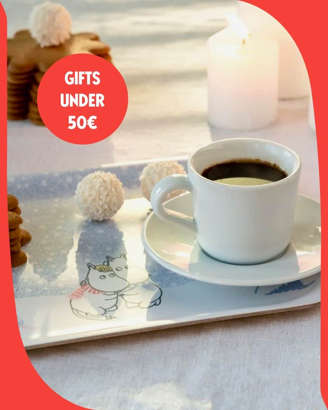 ムーミンのインスタグラム：「Moomin gifts for under 50€ 🎁  Delight your close relative, a friend or a partner with these gifts:  🎁 Moomin Tray Let it Snow by Muurla 🎁 Moomin Originals Decoration Ball 4 set by Muurla 🎁 Hattifatteners Night Light by Vipo 🎁 Little My Black Backpack by TMF Trade 🎁 Moomin and Snorkmaiden Napkin Holder by Pluto Produkter  Get your holiday shop on through the 🔗 in bio.  2023 holiday season deadlines for online orders 📦 Finland: 10th December Germany, France, Belgium, Malta and Cyprus: 3rd December Other EU countries/outside the EU: 10th December  #moomin #moominofficial #holidaygifts」