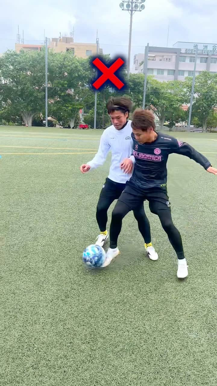 上里一将のインスタグラム：「中盤でのボールの受け方⚽️  @kazumasa_uesato20」