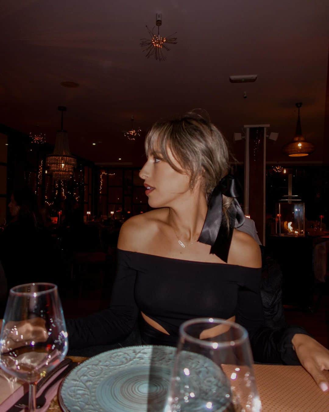 Carolineのインスタグラム：「About last night ✨」