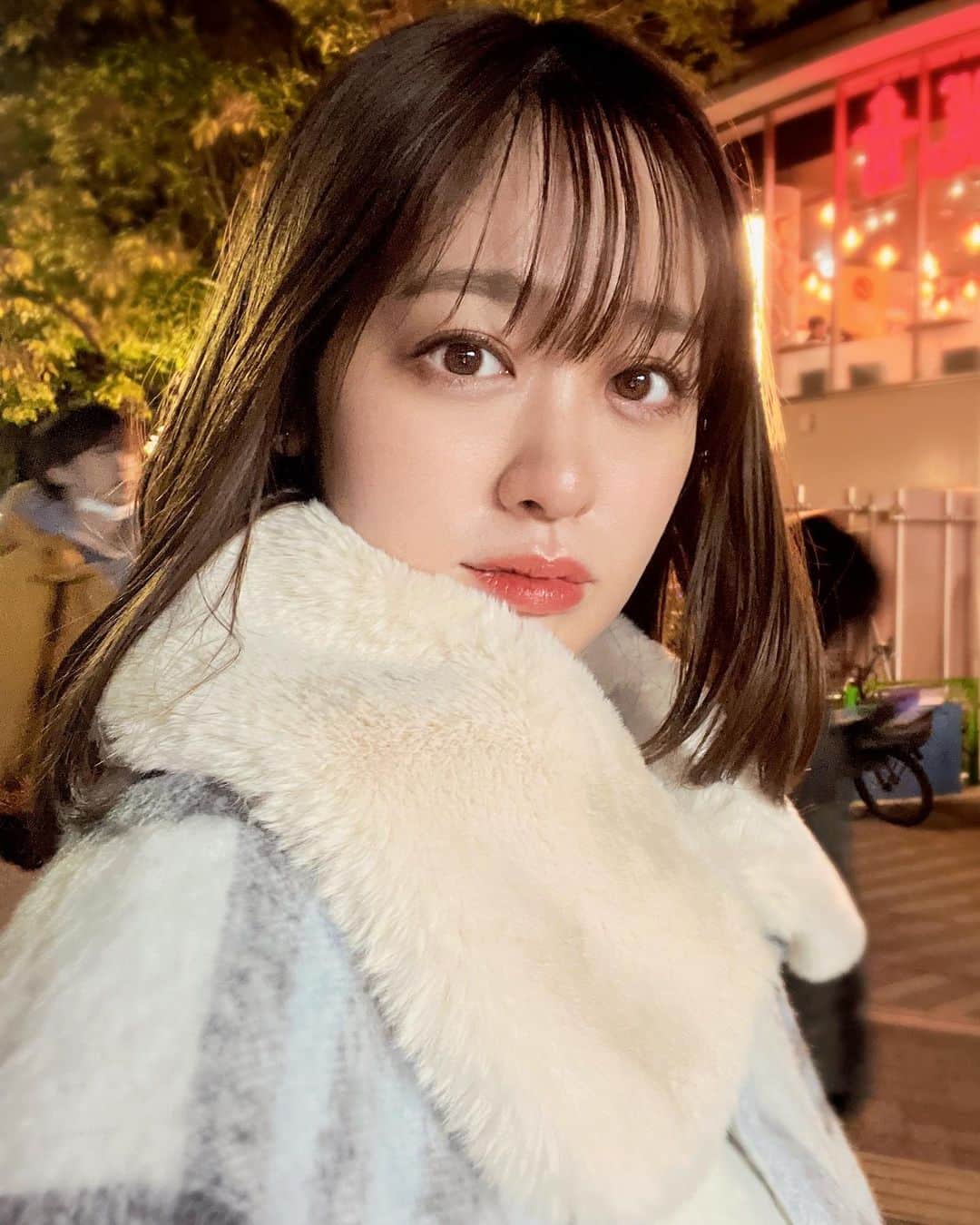 池田裕子のインスタグラム：「ふわふわの襟があったかい💎」