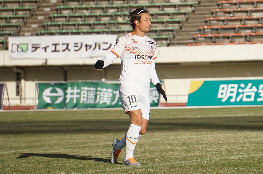 愛媛FCさんのインスタグラム写真 - (愛媛FCInstagram)「第38節 2023/12/2 14:03キックオフ @万博記念競技場 #FC大阪 vs #愛媛FC（○1-2）  #Jリーグ #サッカー #明治安田生命J3リーグ #愛媛 #FC大阪愛媛」12月2日 17時57分 - ehimefc12