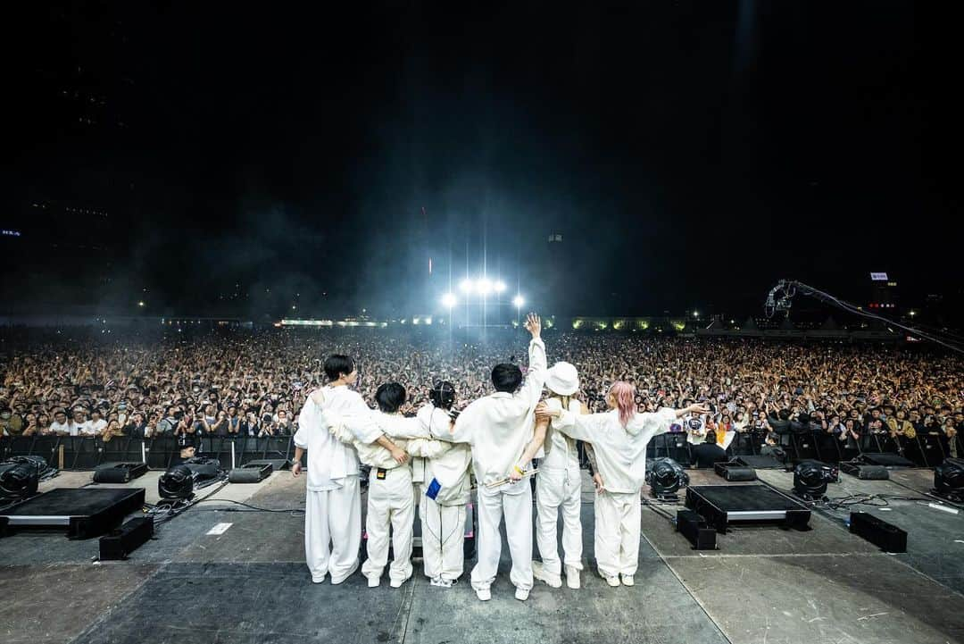 幾田りらさんのインスタグラム写真 - (幾田りらInstagram)「⚡️⚡️⚡️  Photo by @sherwin_wsf  #clockenflap」12月2日 18時08分 - lilasikuta