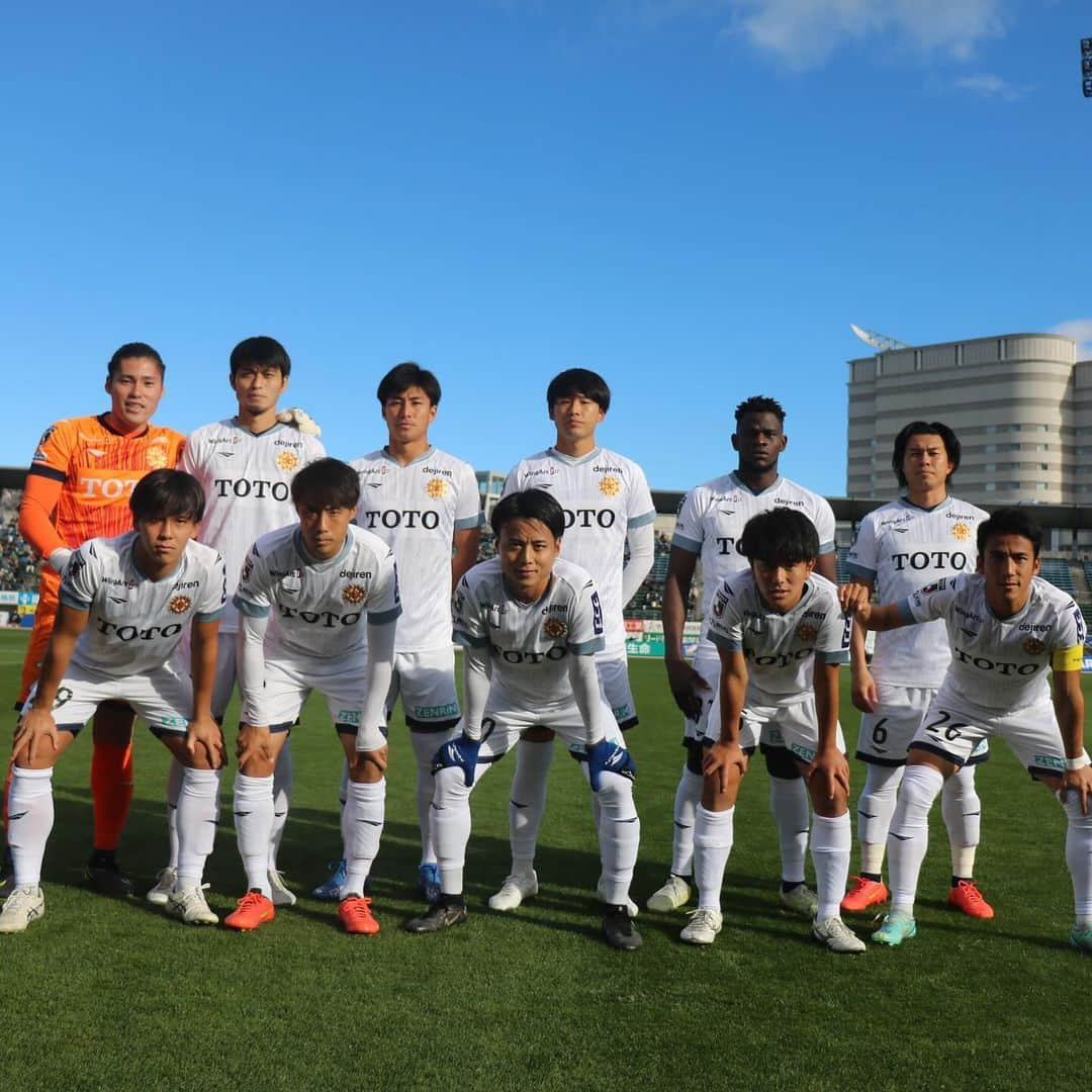 ギラヴァンツ北九州のインスタグラム：「. 2023明治安田生命Ｊ３リーグ第38節🆚FC岐阜 1-0  #giravanz #ギラヴァンツ北九州 #ギラヴァンツ #北九州 #Jリーグ #J3 #原点回帰」