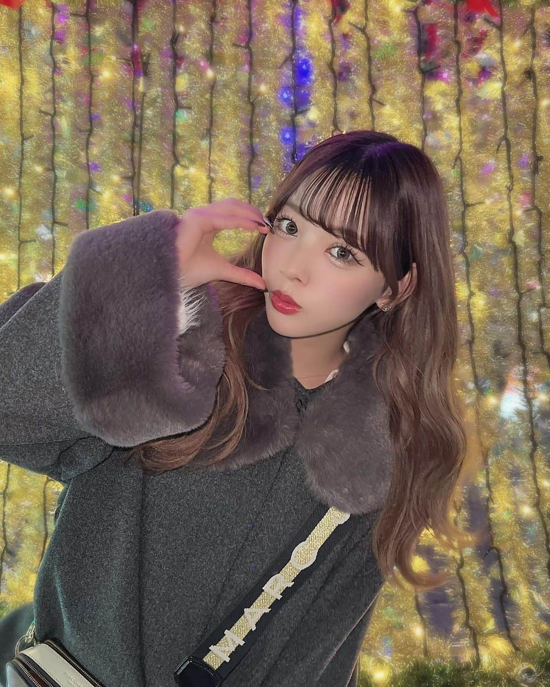 桐原愛歩さんのインスタグラム写真 - (桐原愛歩Instagram)「イルミネーション見に行きた〜い🤍🤍🤍  #イルミネーション」12月2日 18時51分 - ayuayu_1003