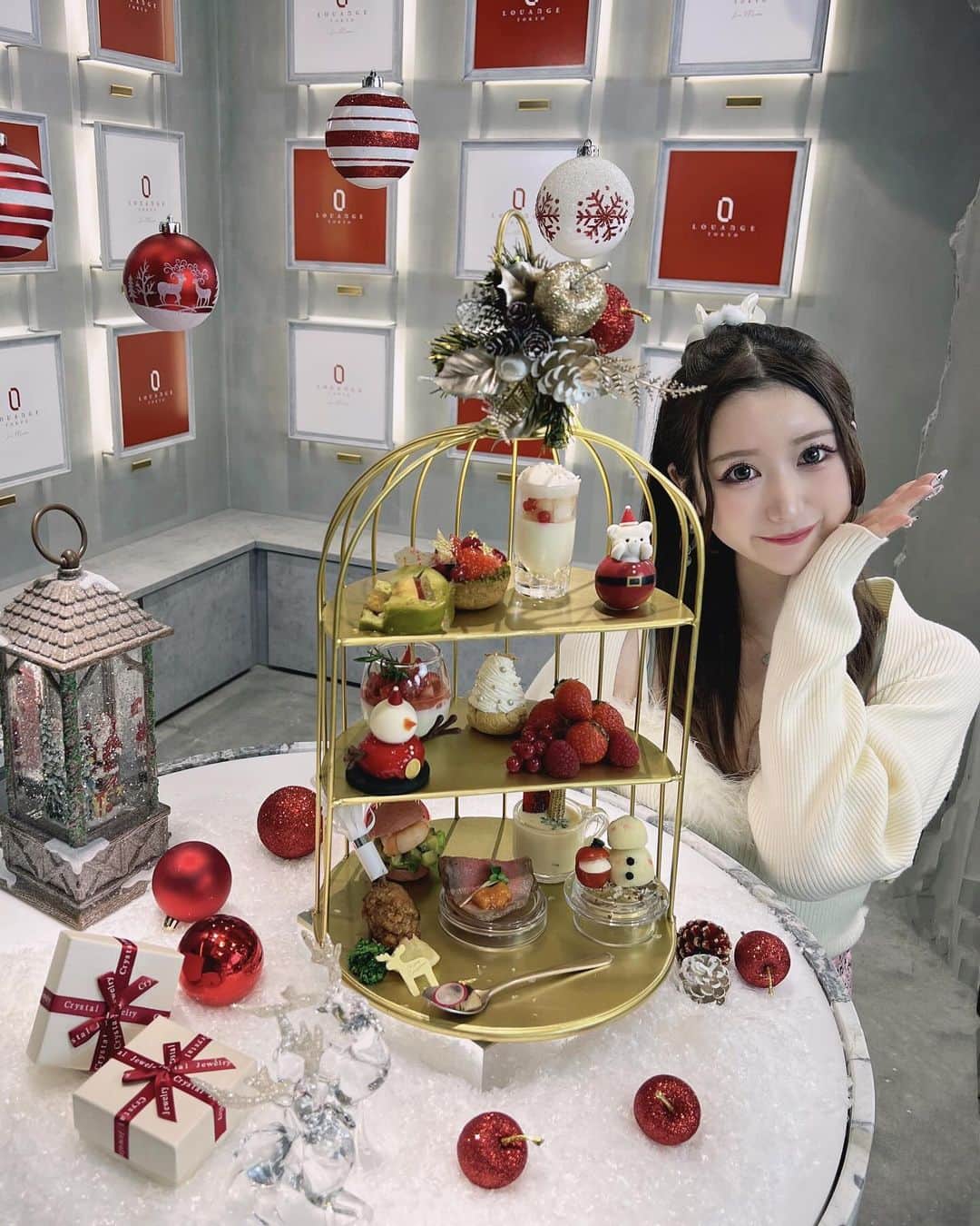 あいにゃんさんのインスタグラム写真 - (あいにゃんInstagram)「ルワンジュのクリスマスアフヌン🧸🍰❤️ * * #ルワンジュ東京ルミュゼ #ルワンジュ東京 #銀座カフェ #銀座 #東京カフェ #カフェ巡り #スイーツ好きな人と繋がりたい #インスタ映えスイーツ #くま #くまスイーツ #クリスマス #クリスマスアフタヌーンティー #アフタヌーンティー #アフタヌーンティー巡り#東京アフタヌーンティー #大理石カフェ #louangetokyo #louangetokyolemusee #sweets #afternoontea #christmas #被写体 #コンカフェ #コンカフェ嬢 #サロモ #アイドル  #キャバ嬢  #lfl #followｍe #instagood」12月2日 20時01分 - ainyan0310