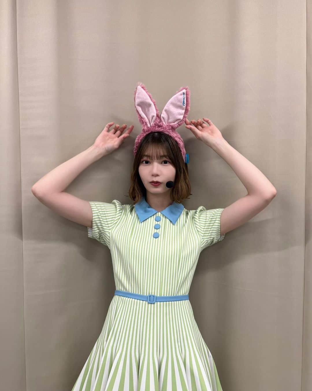 高本彩花さんのインスタグラム写真 - (高本彩花Instagram)「おぱんちゅうさぎさんとAm I ready?を披露しました🐰🎀  #ベストアーティスト #日向坂46とおぱんちゅうさぎ #日向坂46_AmIready #高本彩花  #ayacherigram」12月2日 20時14分 - ayacheri._.official