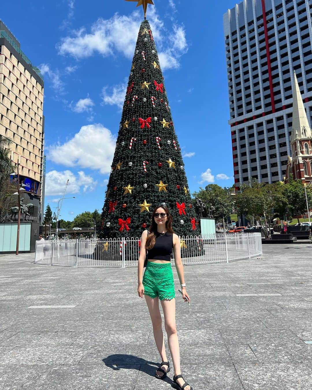 小林恵月さんのインスタグラム写真 - (小林恵月Instagram)「Hi December 🎅❤️ My first summer Christmas is coming ☀️」12月2日 20時19分 - ezuki_kobayashi